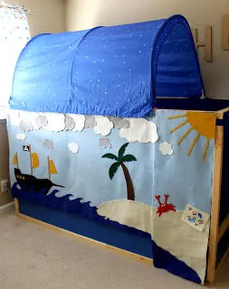 Kura Pirate Bed