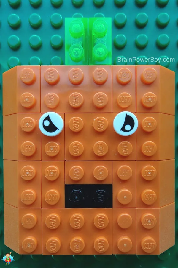Scary Halloween Pumpkin LEGO mosaic! Easy and fun to make!!