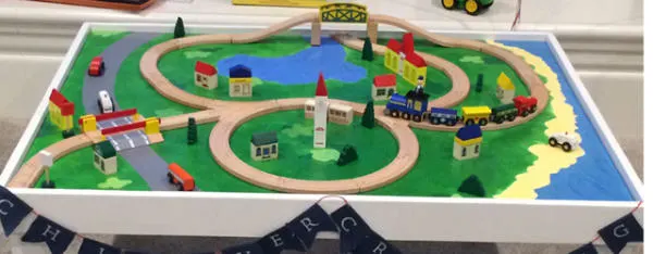 Quick to Make Table for Wooden Trains